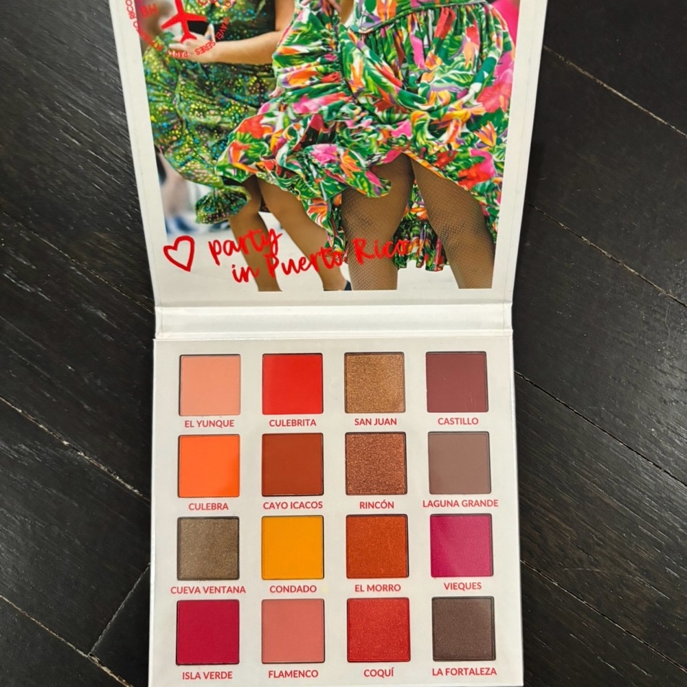 BH Cosmetics Puerto Rico Eyeshadow Pallete